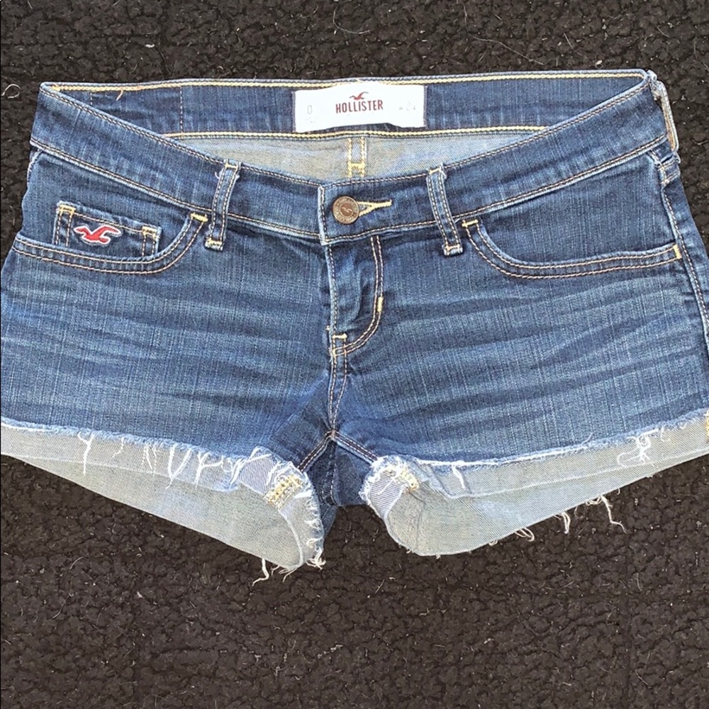 NWOT Hollister Jean Shorts